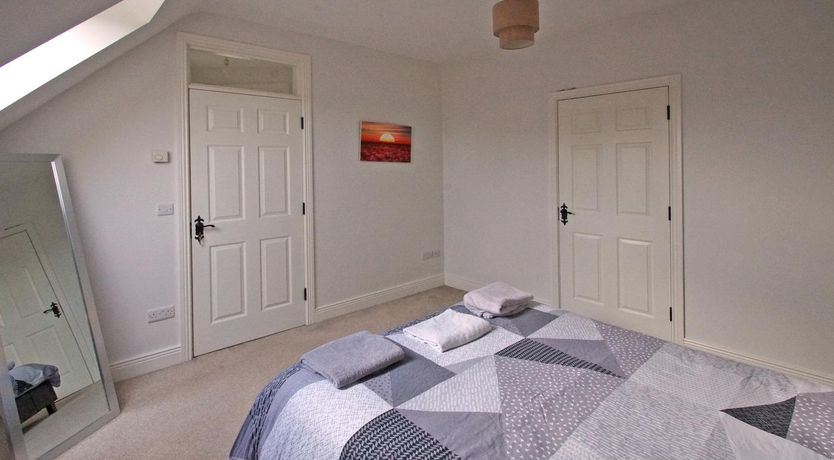Photo of 2 Bed in Leap