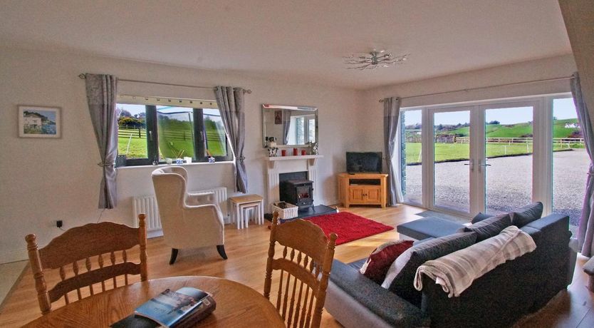 Photo of 2 Bed in Leap