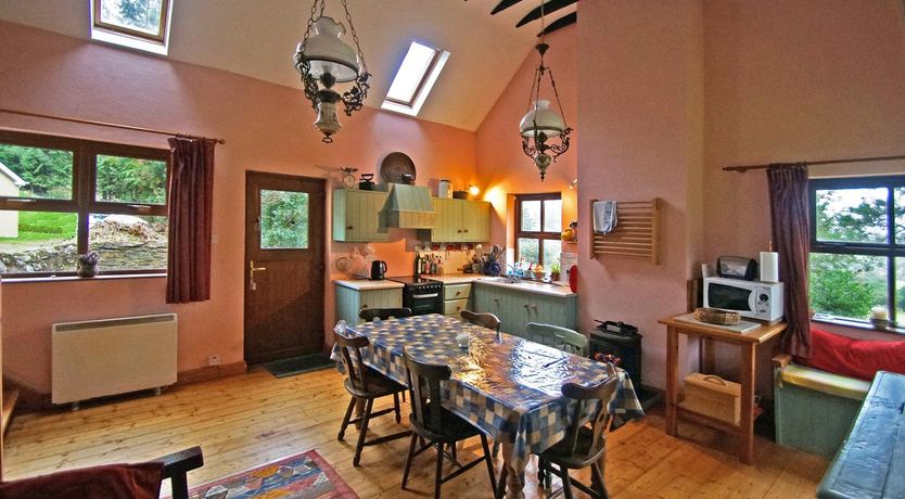 Photo of 4 Bed in Adrigole
