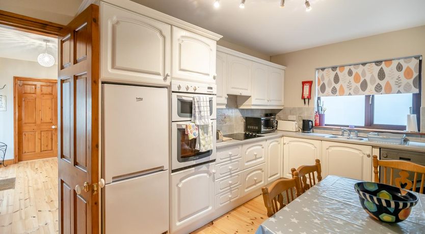 Photo of 3 Bed in Dingle