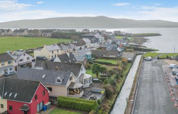 3 Bed in Dingle Holiday Home