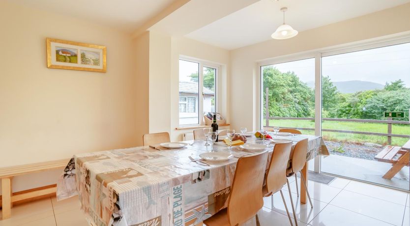 Photo of 7 Bed in Achill Island
