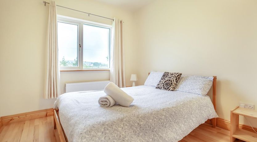 Photo of 7 Bed in Achill Island
