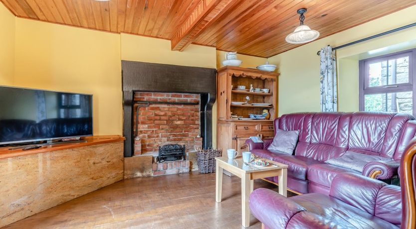 Photo of 4 Bed in Donegal Town
