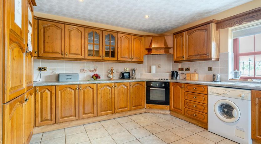 Photo of 4 Bed in Donegal Town
