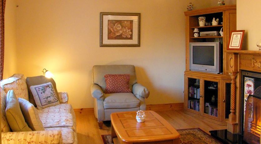 Photo of 6 Bed in Cashel