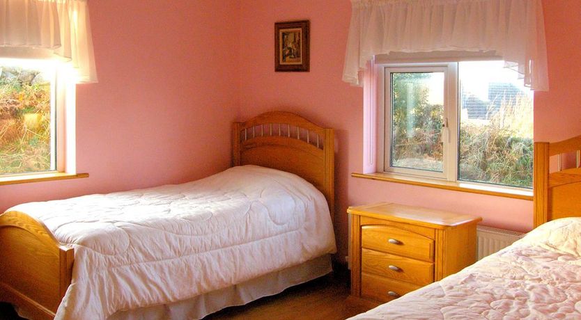 Photo of 6 Bed in Cashel