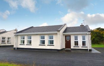 3 Bed in Drumkeeran Holiday Home