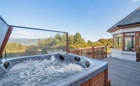 Photo of 5 Bed in Omeath