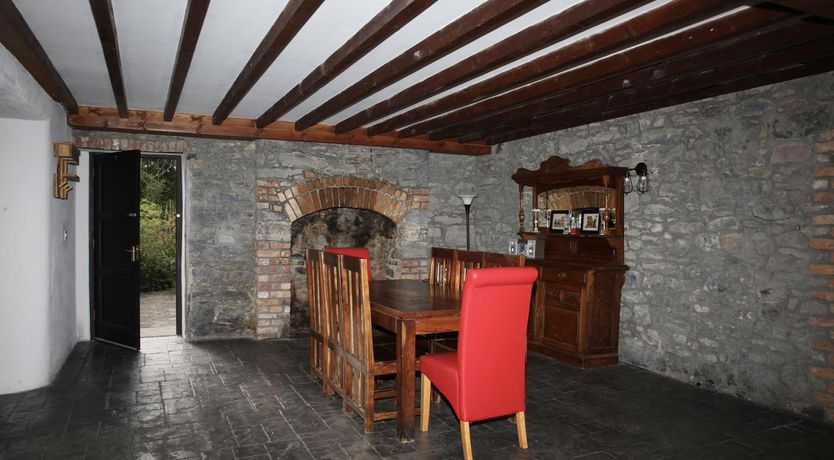 Photo of 4 Bed in Tulla