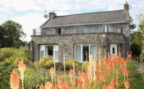Photo of 4 Bed in Tulla
