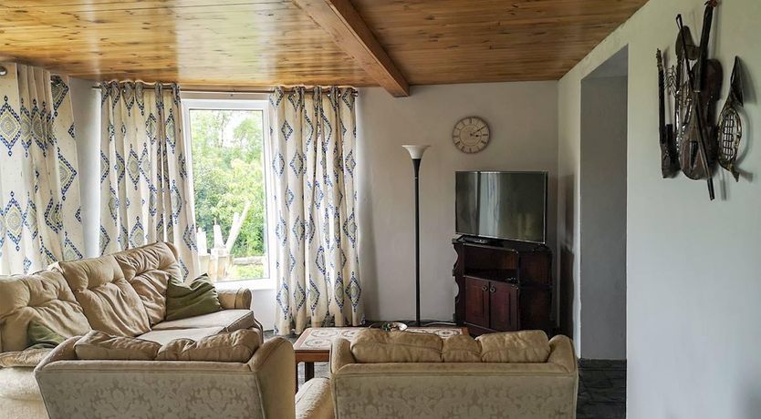 Photo of 4 Bed in Tulla