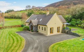 Photo of 4 Bed in Killarney