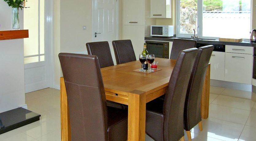 Photo of 3 Bed in Downings