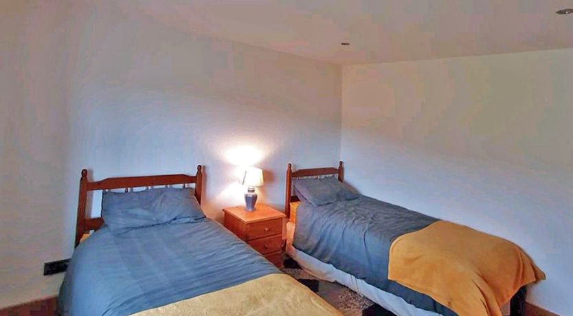 Photo of 2 Bed in Lecamey