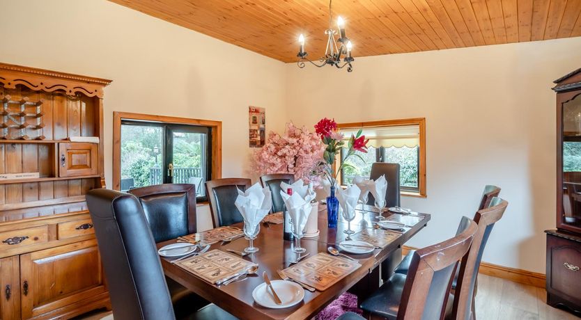 Photo of 3 Bed in Glengarriff