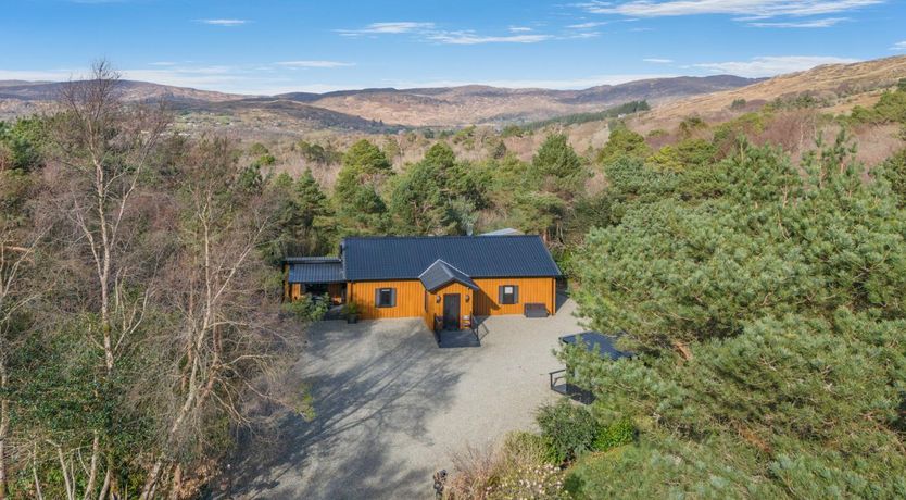 Photo of 3 Bed in Glengarriff