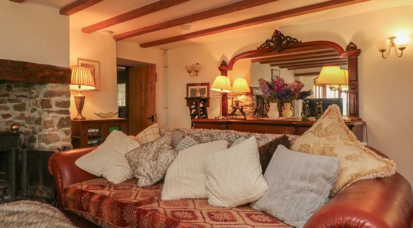 Photo of South Honeycroft Thatch