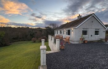 Caledfryn Holiday Home