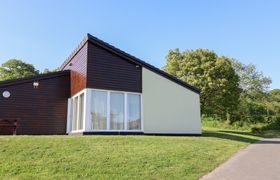 Photo of harcombe-house-pet-friendly-bungalow