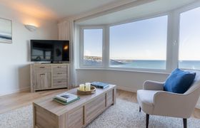 Photo of flat-17-the-stones