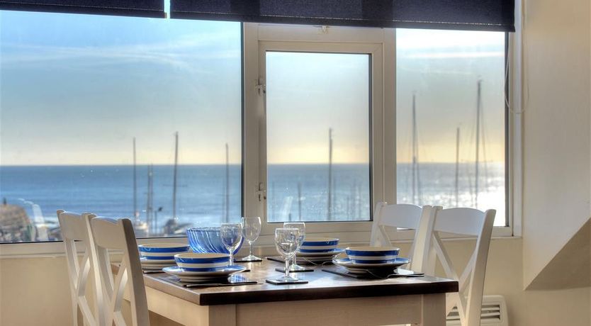 Photo of Halyards, La Casa