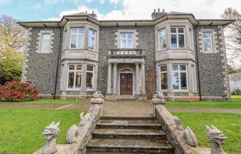 The Lloyd George Holiday Home