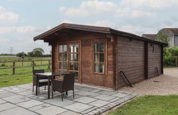 Maple Tree Lodge Holiday Home