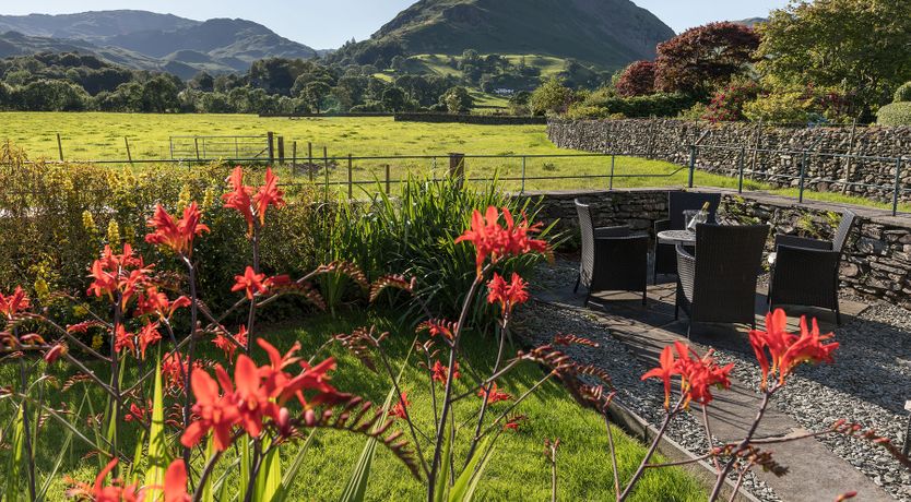 Photo of Raise View House