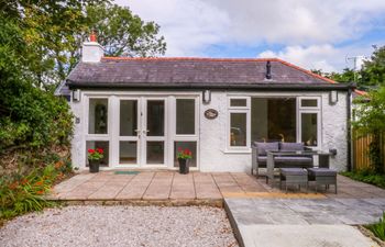 Cromlech Cottage at Cromlech Manor Farm Holiday Home
