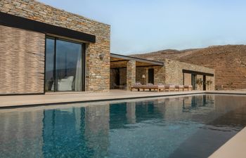 Aegean Zephyr Holiday Home