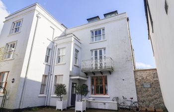 2 St Michaels House Holiday Home