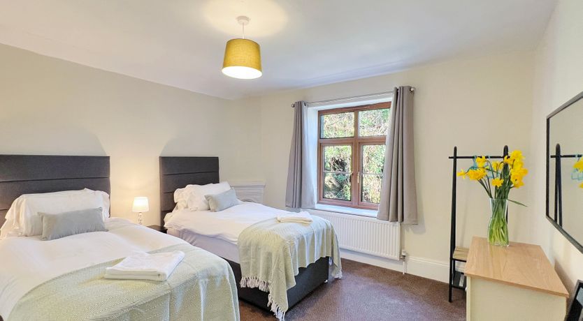 Photo of Ashton Cottage, Countisbury