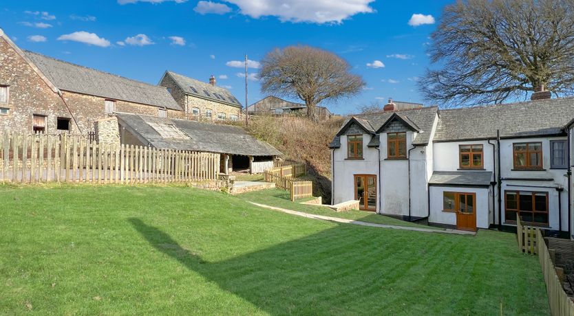 Photo of Ashton Cottage, Countisbury