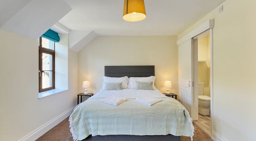 Photo of Ashton Cottage, Countisbury