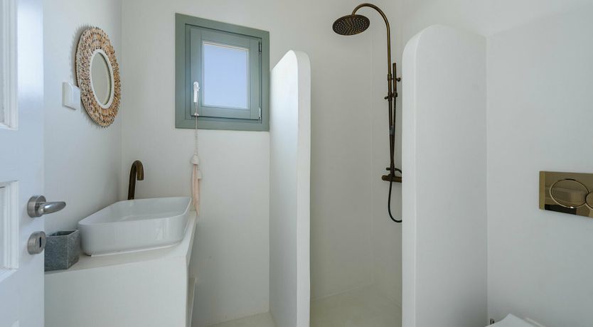 Photo of Paradise Isle Breeze