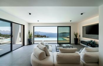 The Modern Donna Holiday Home