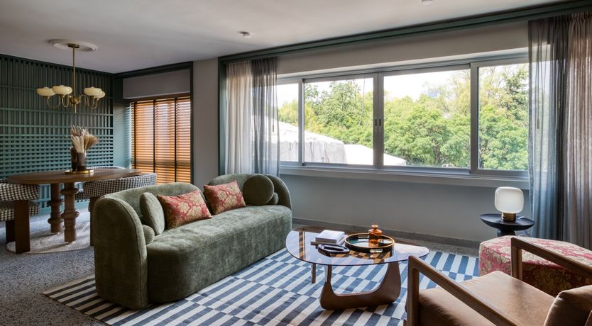 Photo of Radiant Retro