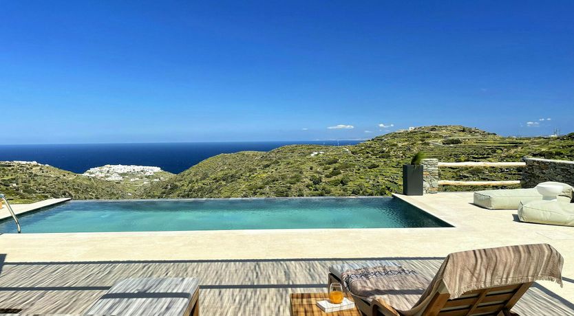 Photo of Silver Horizon