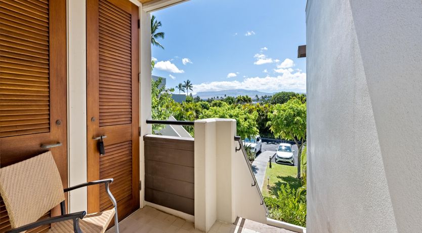 Photo of Aloha Horizon