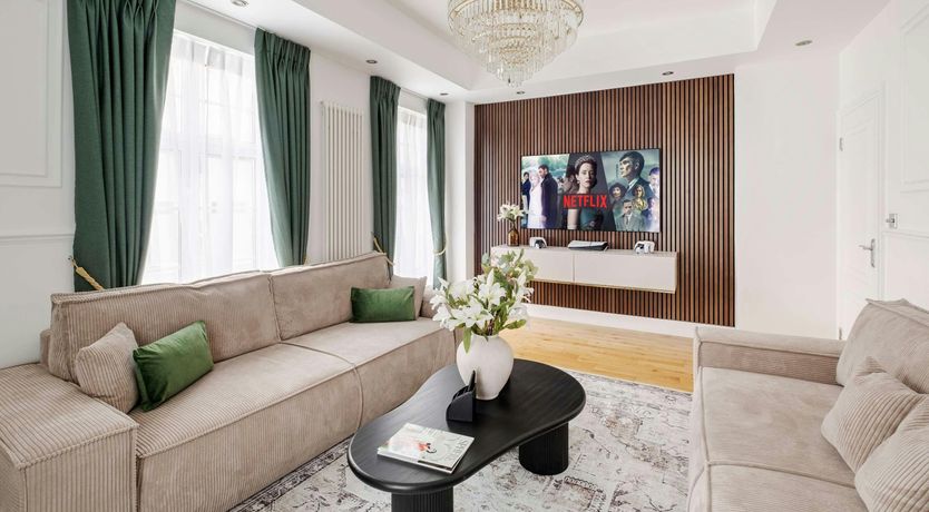 Photo of Elegant Mayfair