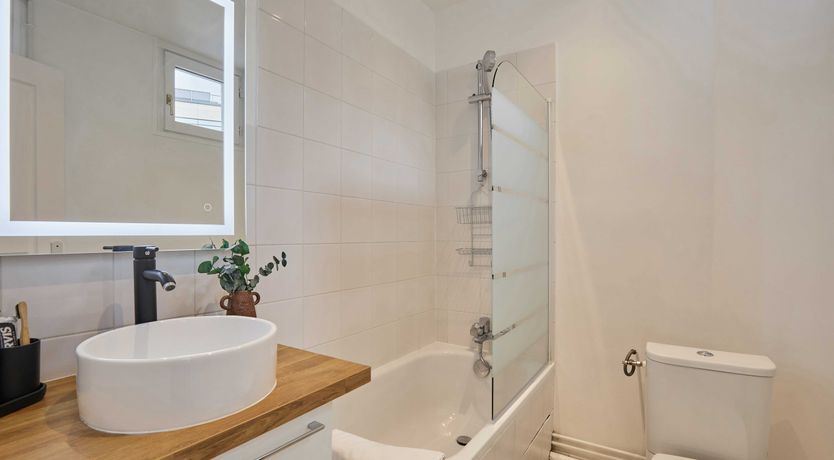 Photo of Left Bank Rhythm