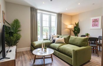 The Clifton Charmer Holiday Home