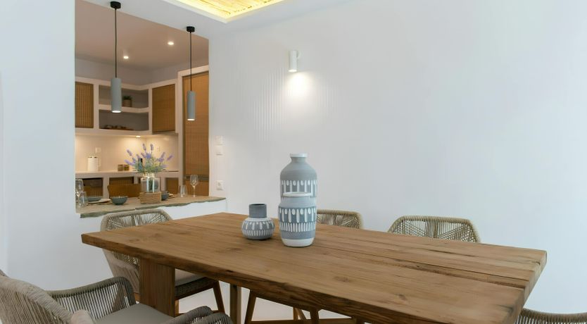 Photo of Sandy Waves