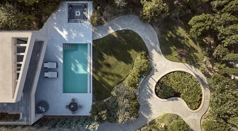 Photo of From Pool to Shore