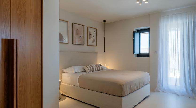 Photo of Grecian Dawn Embrace