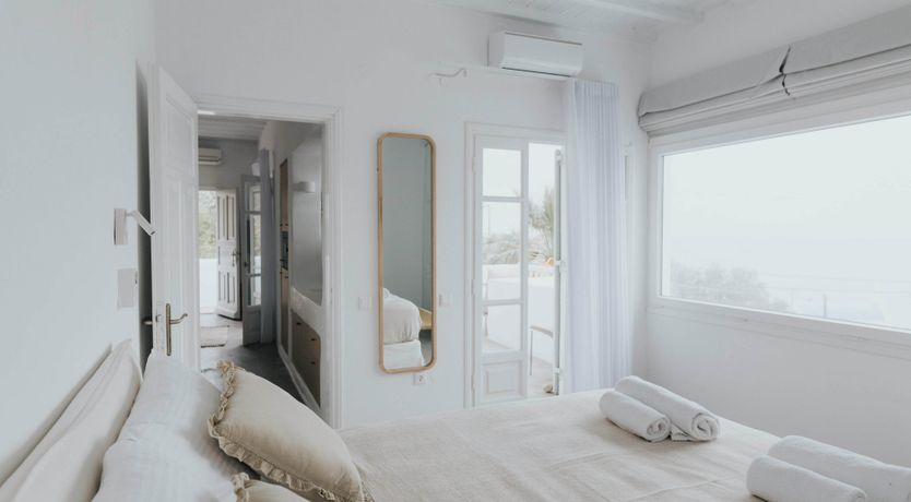 Photo of Shoreline Breeze