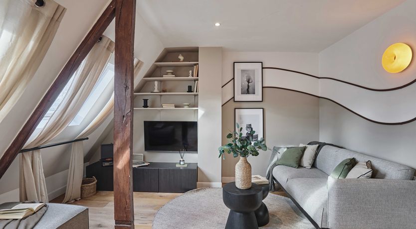 Photo of Eiffel Aspect