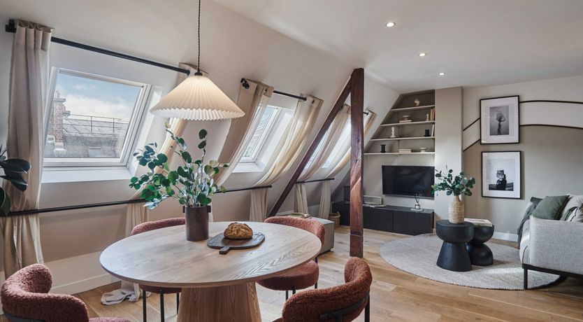 Photo of Eiffel Aspect