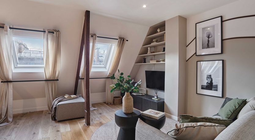 Photo of Eiffel Aspect